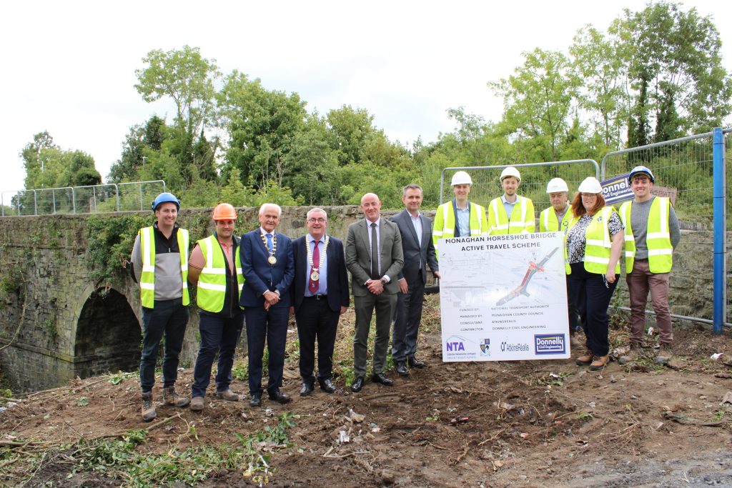 Photo of start of construction of Horseshoe Bridge 